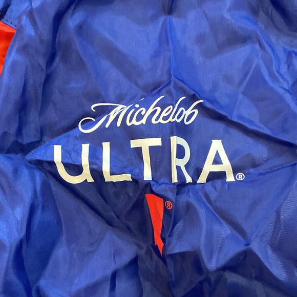 Rare Michelob Ultra Running Jacket Windbreaker BNIP - Picture 3 of 7
